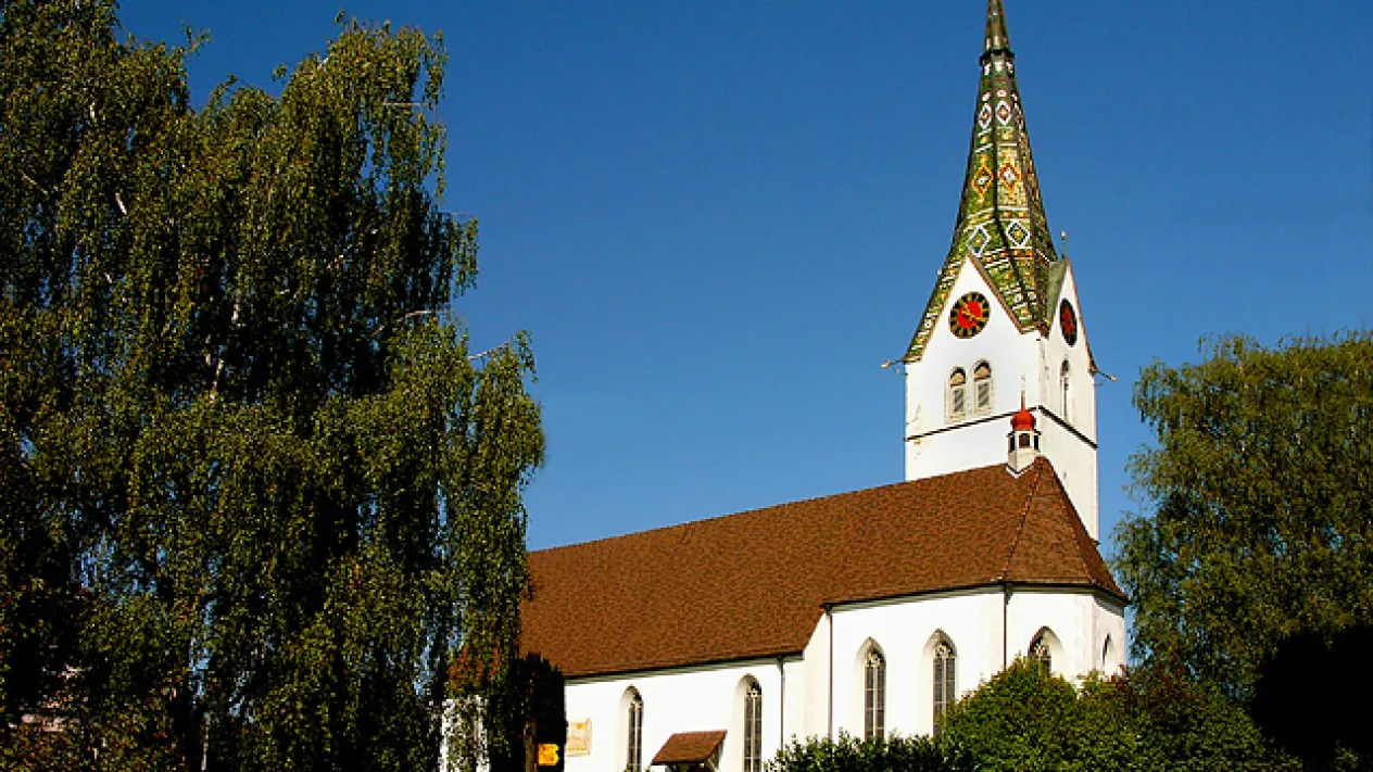 Kirche Sommeri von Südosten (Foto: Jakob Brüschweiler) Kirche Sommeri von Südosten (Foto: Jakob Brüschweiler)