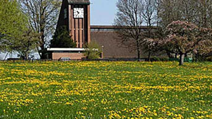 Kirche Oberaach Frühling (Foto: Jakob Brüschweiler) Kirche Oberaach Frühling (Foto: Jakob Brüschweiler)