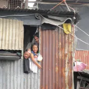 2022, Slumfamilie in Tondo (C. Schneider)
